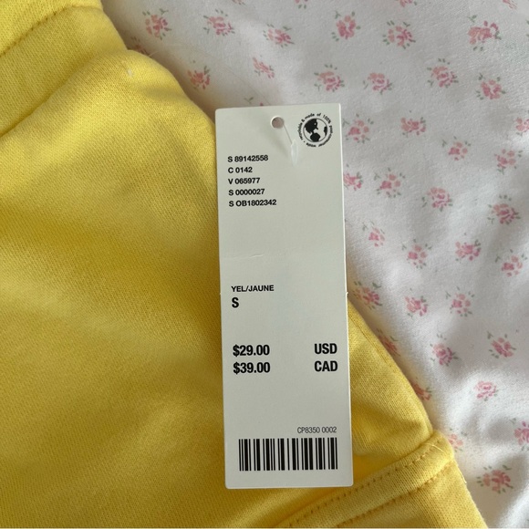 urban outfitters butter yellow micro shorts🧈🧈 - Picture 2 of 3